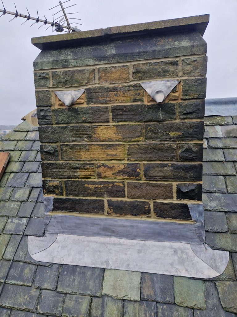 Chimney lead flashing