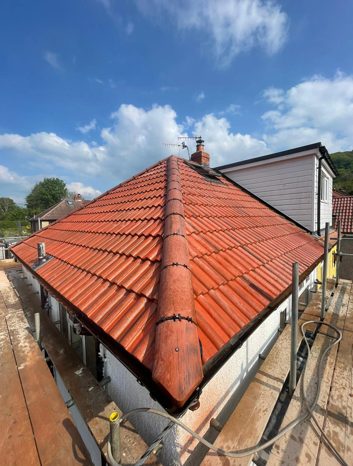 roof-replacement-hero